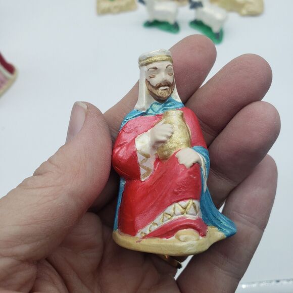 16 Piece Vintage 1983‎ Hand Painted Ceramic Nativity Set 4" Tallest Pieces - Picture 10 of 16